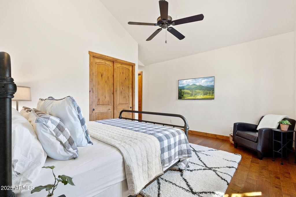 Image 34 of property listing at 2645 E TELLURIDE Drive, Flagstaff, AZ 86005