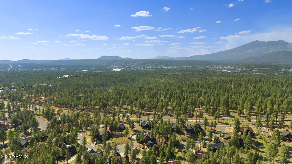 Image 50 of property listing at 2645 E TELLURIDE Drive, Flagstaff, AZ 86005