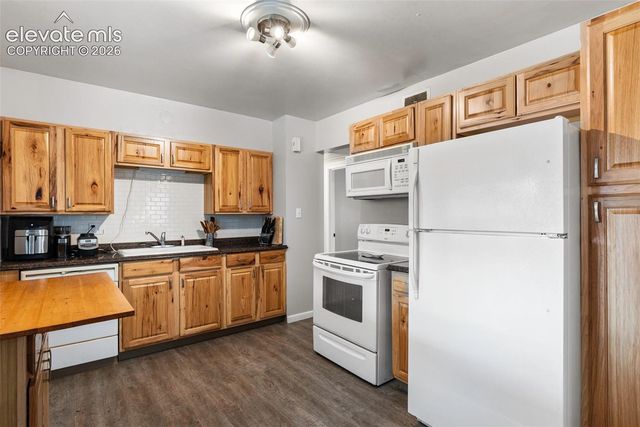 2415 N Meade Avenue, Colorado Springs, CO 80907