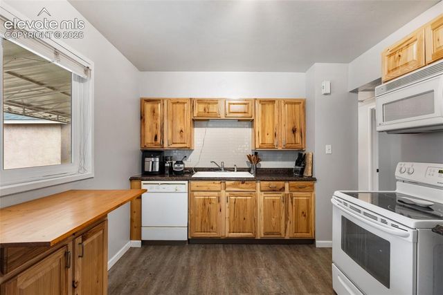 2415 N Meade Avenue, Colorado Springs, CO 80907