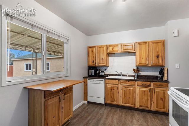 2415 N Meade Avenue, Colorado Springs, CO 80907