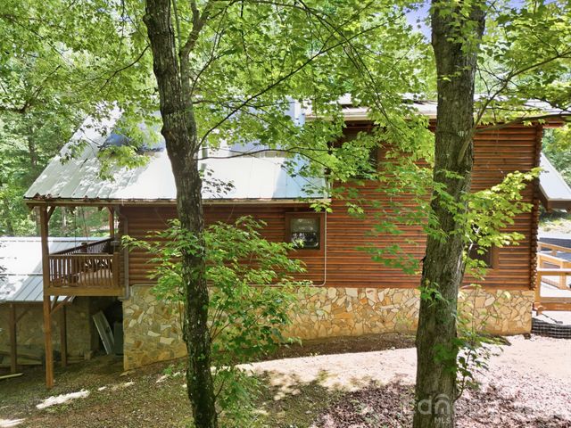 25 Theresa Terrace Road, Nebo, NC 28761