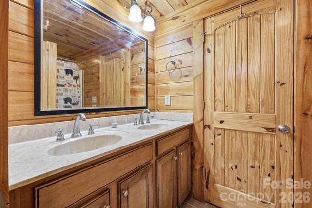 25 Theresa Terrace Road, Nebo, NC 28761