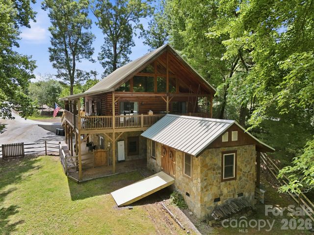 25 Theresa Terrace Road, Nebo, NC 28761