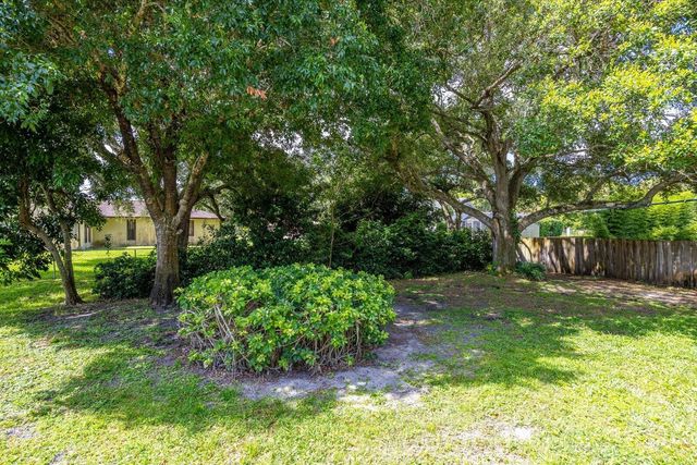 3603 River Birch Road, Fort Pierce, FL 34981
