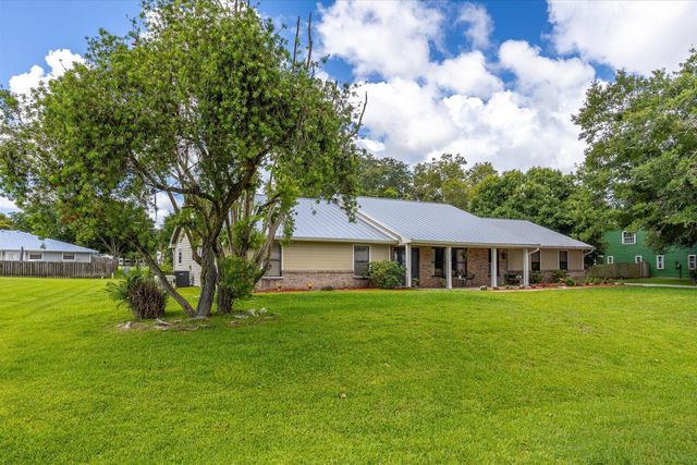 3603 River Birch Road, Fort Pierce, FL 34981