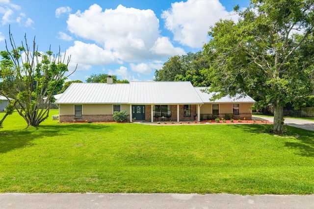3603 River Birch Road, Fort Pierce, FL 34981