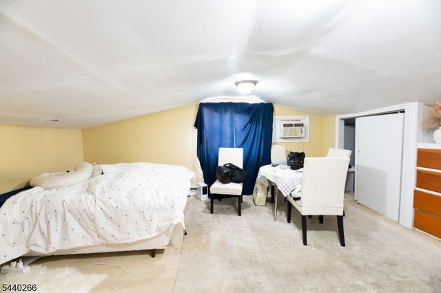411 Sheridan Pl, Fairview Boro, NJ 07022