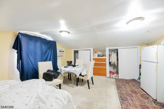 411 Sheridan Pl, Fairview Boro, NJ 07022