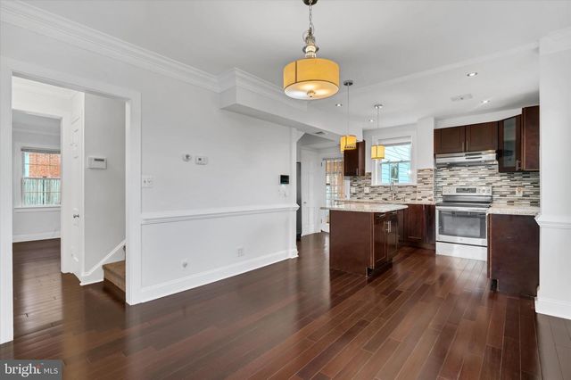 1002 CHILLUM RD, Hyattsville, MD 20782