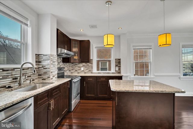 1002 CHILLUM RD, Hyattsville, MD 20782