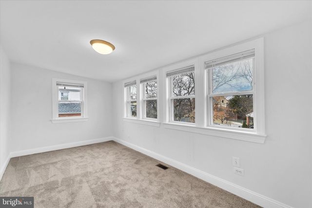 1002 CHILLUM RD, Hyattsville, MD 20782