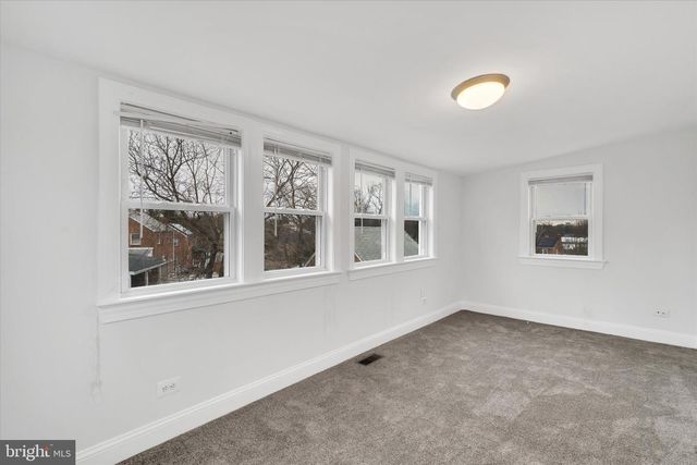 1002 CHILLUM RD, Hyattsville, MD 20782