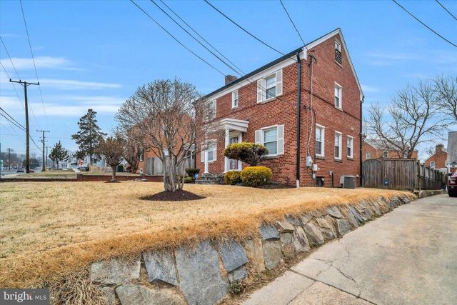 1002 CHILLUM RD, Hyattsville, MD 20782
