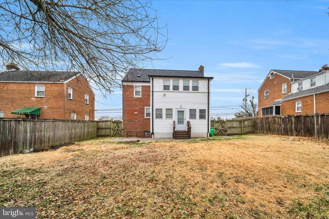 1002 CHILLUM RD, Hyattsville, MD 20782