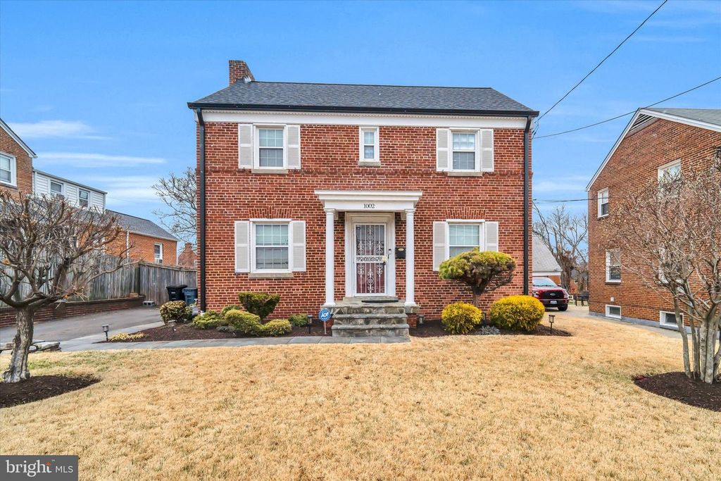 1002 CHILLUM RD, Hyattsville, MD 20782