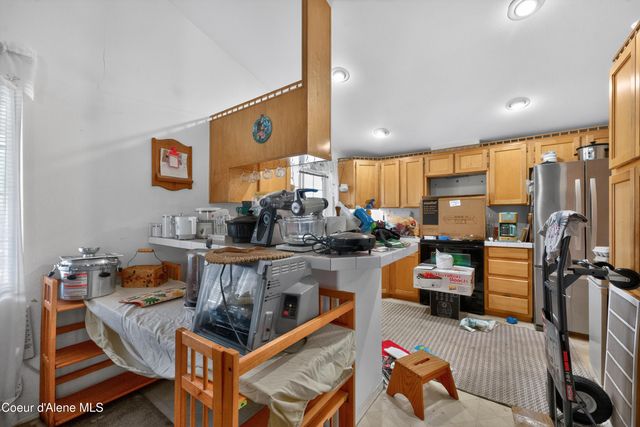 1816 Bounty Loop, Hayden, ID 83835