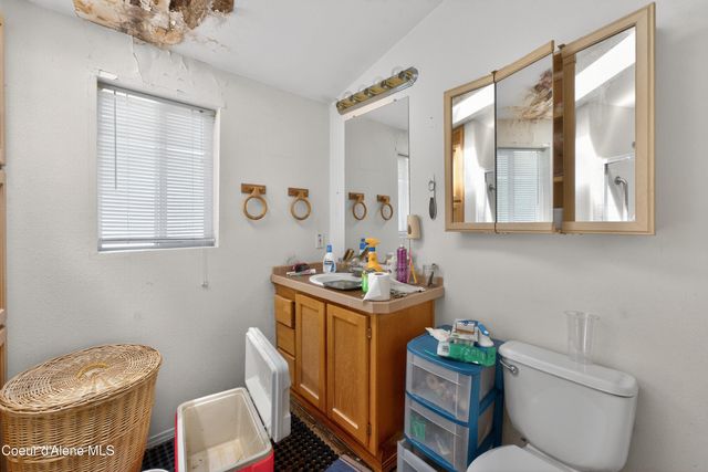 1816 Bounty Loop, Hayden, ID 83835