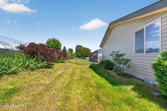 1816 Bounty Loop, Hayden, ID 83835