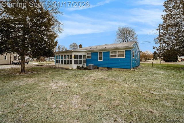 4477 Briar Lane, Burton, MI 48509