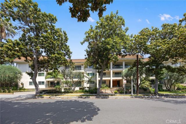 420 S Madison Avenue 301, Pasadena, CA 91101