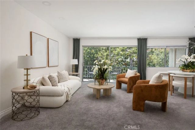420 S Madison Avenue 301, Pasadena, CA 91101