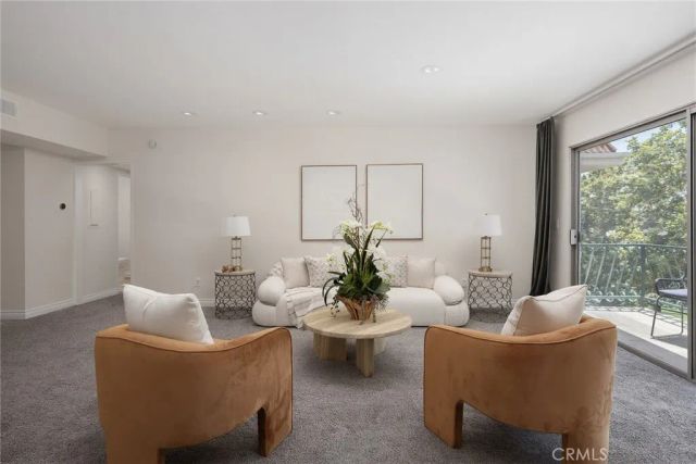 420 S Madison Avenue 301, Pasadena, CA 91101