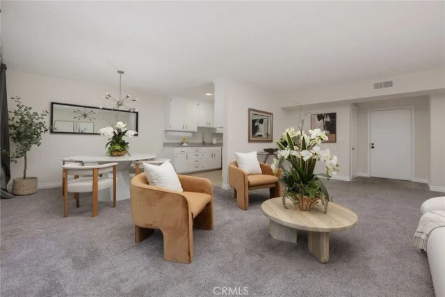 420 S Madison Avenue 301, Pasadena, CA 91101