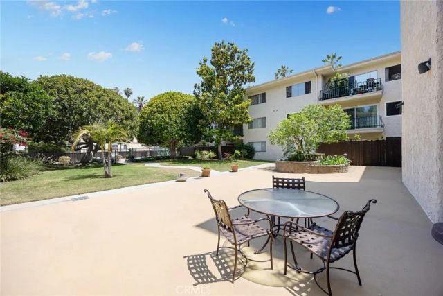 420 S Madison Avenue 301, Pasadena, CA 91101