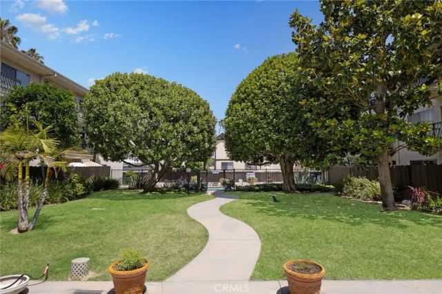 420 S Madison Avenue 301, Pasadena, CA 91101
