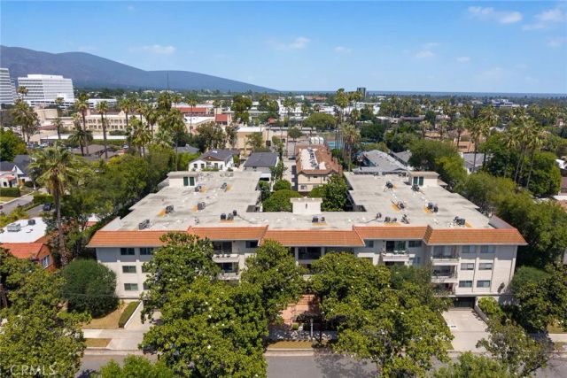 420 S Madison Avenue 301, Pasadena, CA 91101