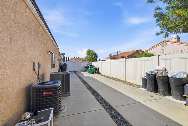 23574 Lake Valley Drive, Moreno Valley, CA 92557