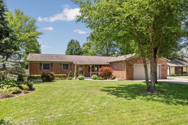 10150 N Balfer Drive E, Fortville, IN 46040