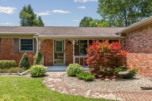 10150 N Balfer Drive E, Fortville, IN 46040