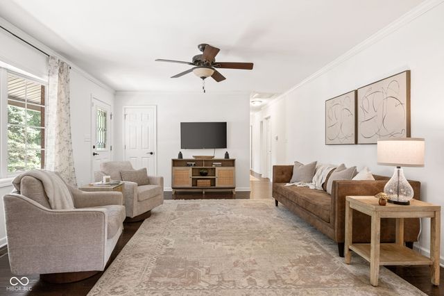 10150 N Balfer Drive E, Fortville, IN 46040