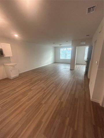 3601 6TH STREET S, St Petersburg, FL 33705