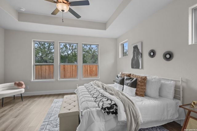 222 Kari Drive, Castroville, TX 78009