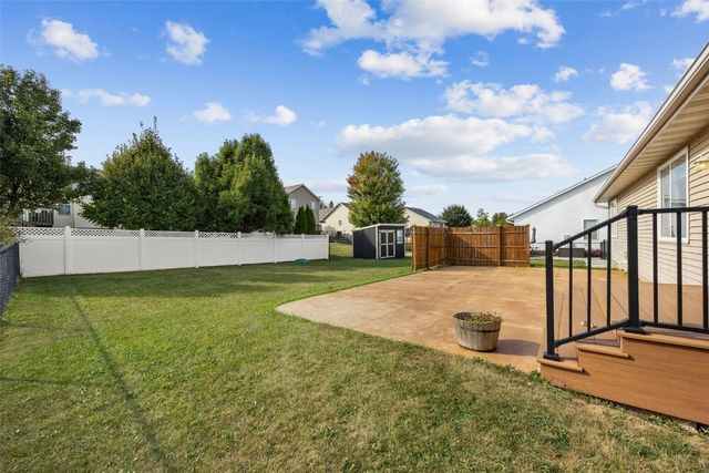 5810 Bethpage Circle, Cedar Rapids, IA 52404