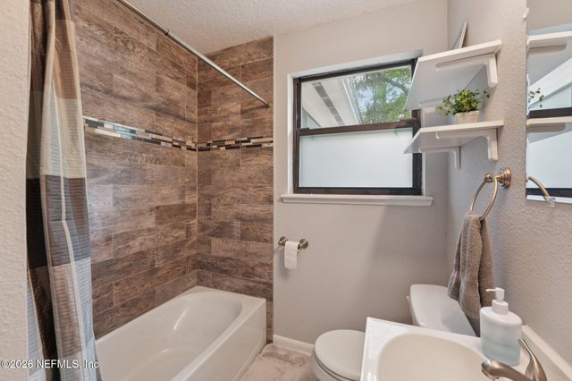 5112 OAKSIDE Drive, Jacksonville, FL 32244