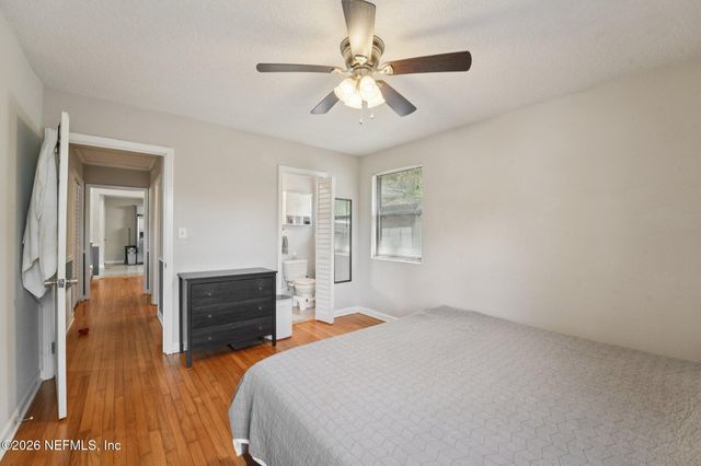 5112 OAKSIDE Drive, Jacksonville, FL 32244