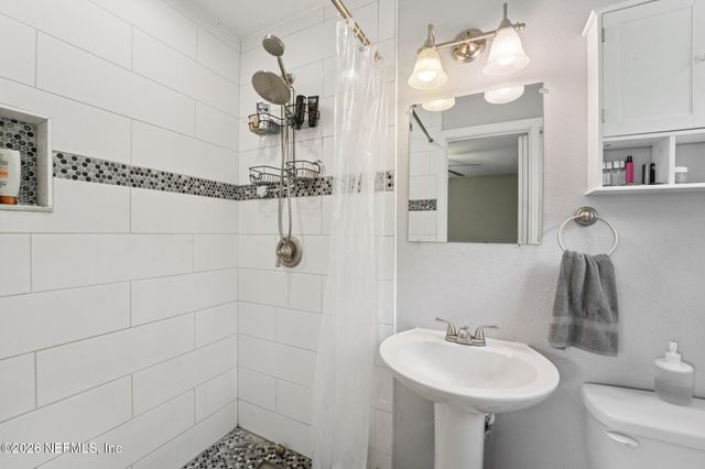 5112 OAKSIDE Drive, Jacksonville, FL 32244