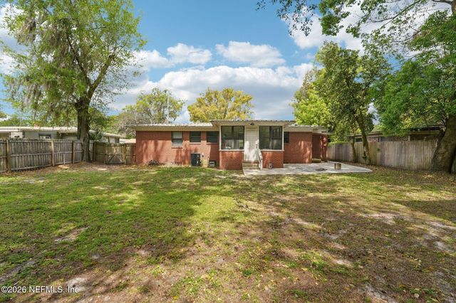 5112 OAKSIDE Drive, Jacksonville, FL 32244