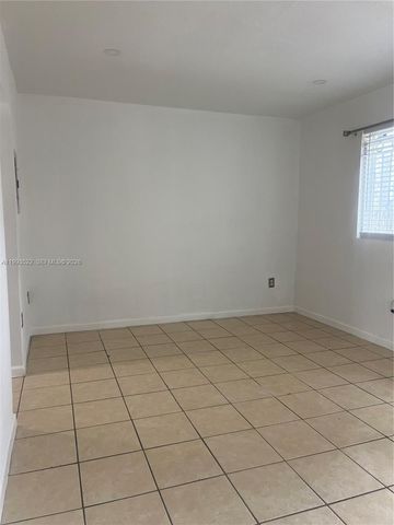 3680 Oak Ave 2, Miami, FL 33133