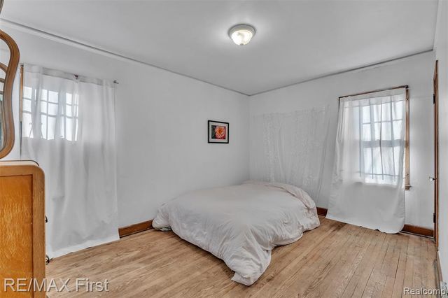 13991 Whitcomb Street, Detroit, MI 48227