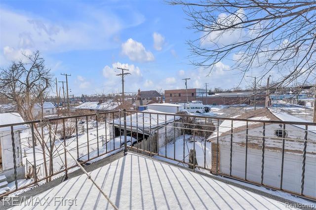 13991 Whitcomb Street, Detroit, MI 48227