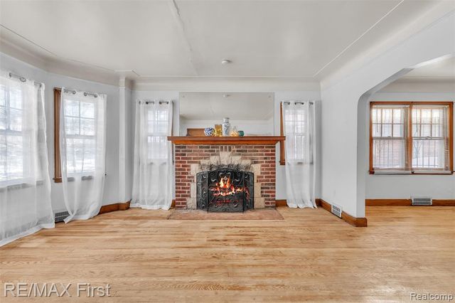 13991 Whitcomb Street, Detroit, MI 48227