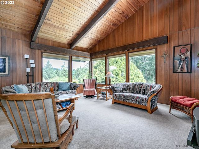 35170 Se HIGHWAY 211, Boring, OR 97009