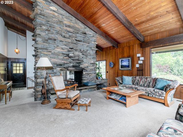 35170 Se HIGHWAY 211, Boring, OR 97009