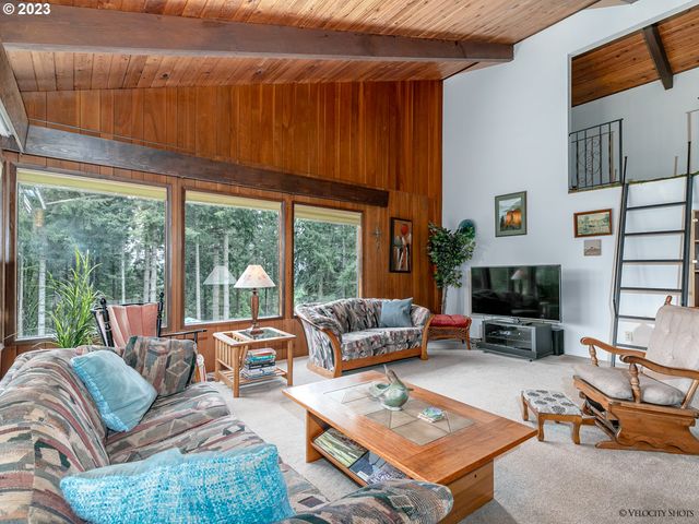 35170 Se HIGHWAY 211, Boring, OR 97009