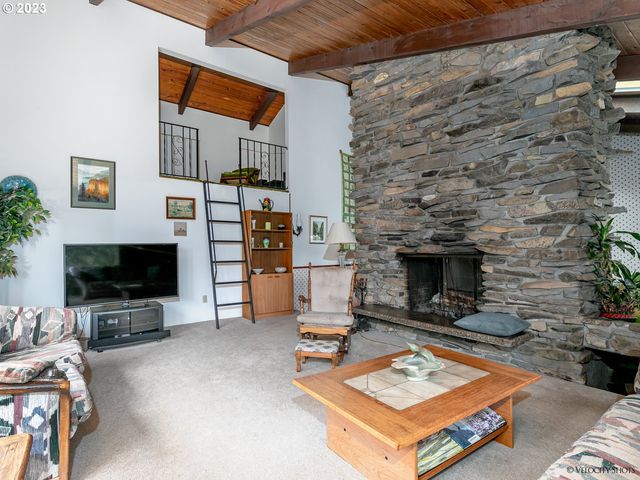 35170 Se HIGHWAY 211, Boring, OR 97009